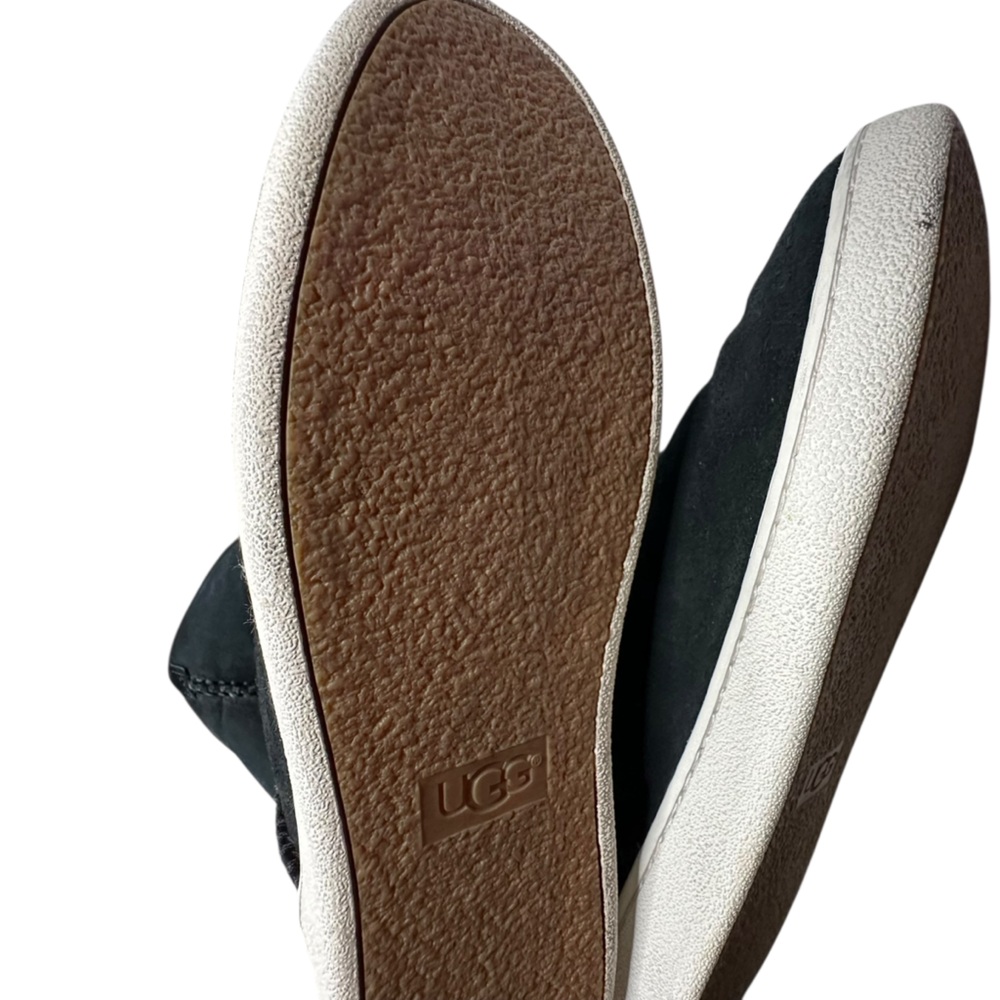 UGG Women's Black Mika Classic Sneaker Size 8 - Picture 12 of 16